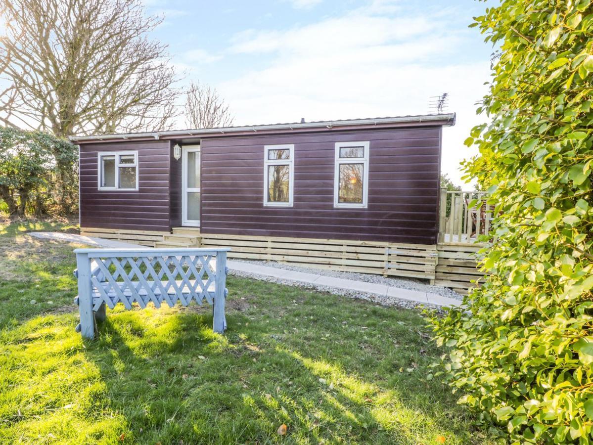 Caban Y Felin Villa Holyhead Ngoại thất bức ảnh